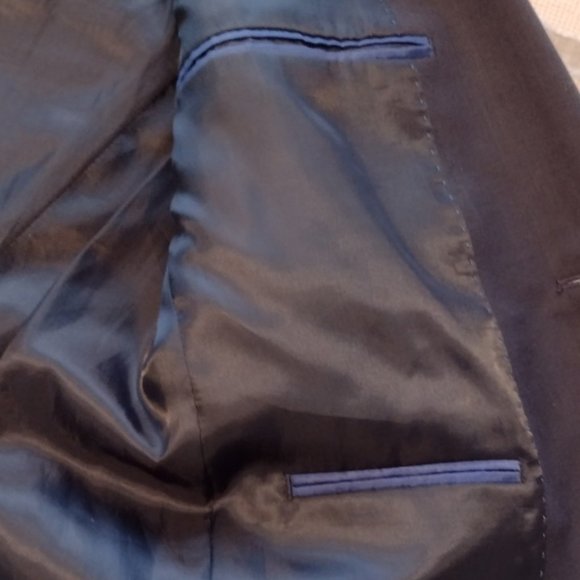 Kenneth Cole Reaction Suit Jacket - Picture 11 of 12